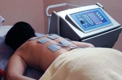 L'ostéochondrose thoracique est traitée efficacement par électrophorèse